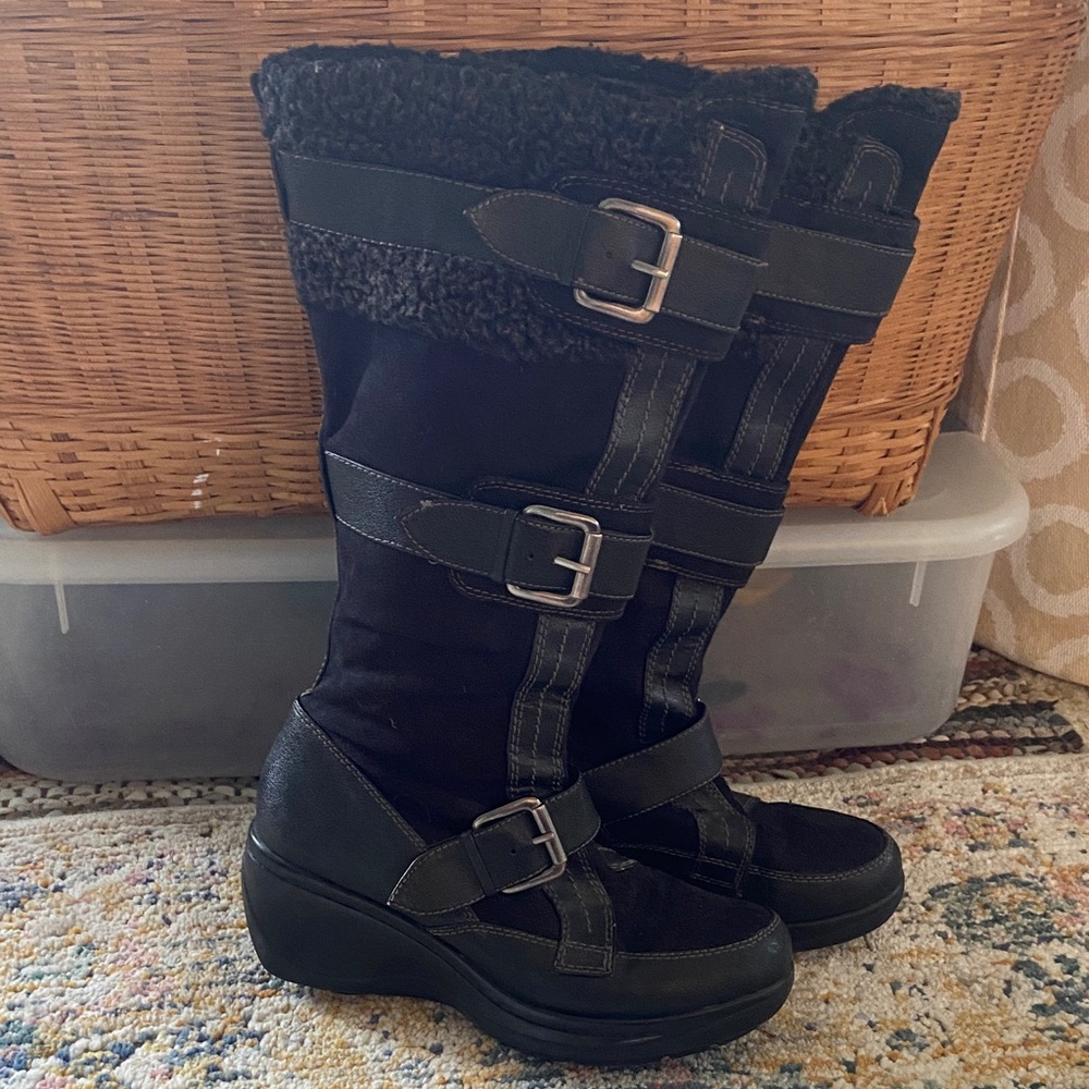 Women's Black Buckle Boots